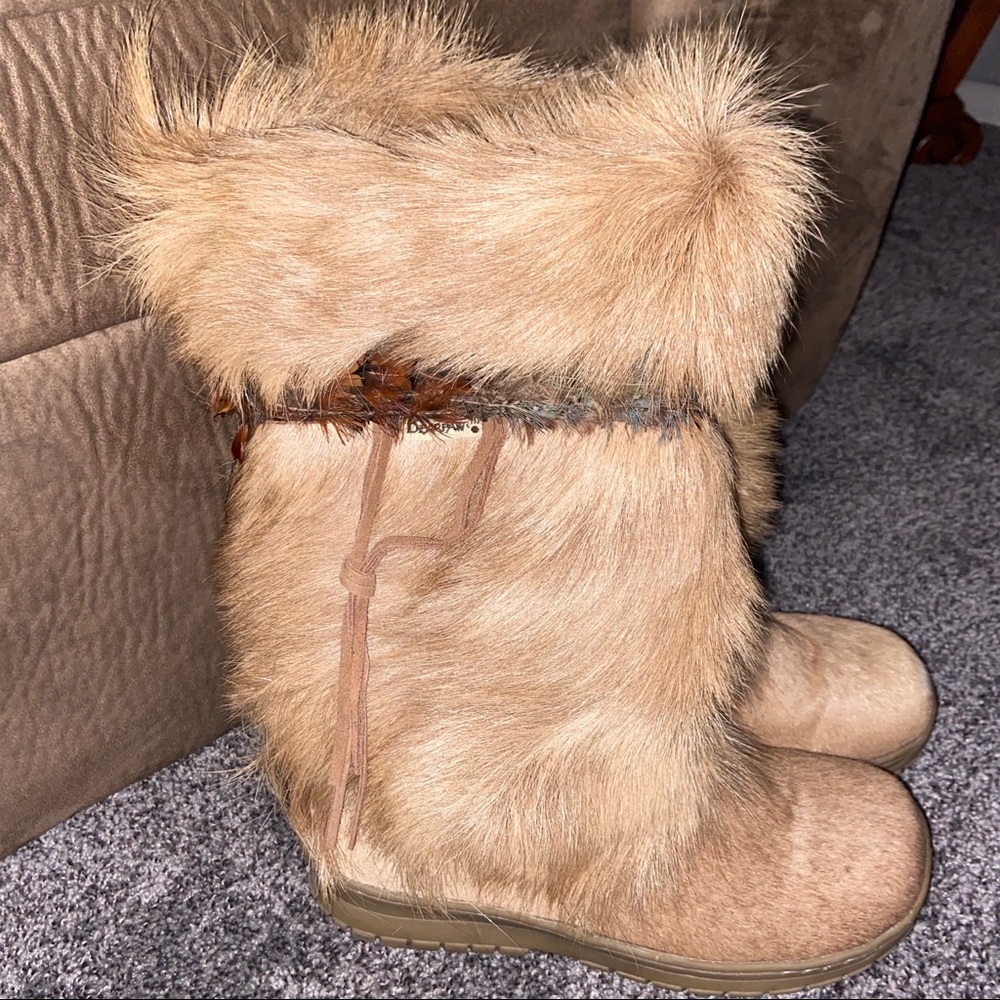 Bearpaw Kola Brown Tan Fur Boots Size 11